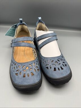 JBU Women's Bellerose Encore Casual Mary Jane Flats